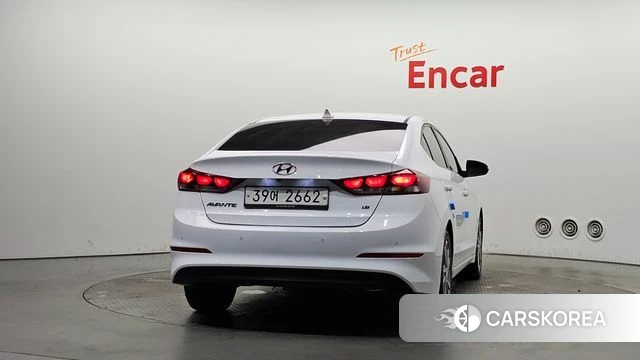 Hyundai Avante AD id 4596319 из Кореи 14