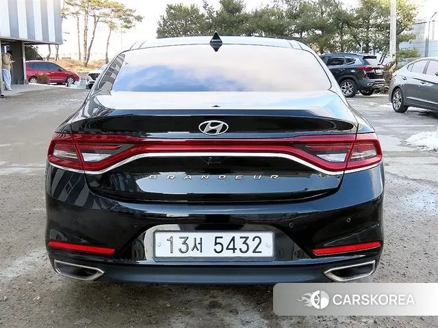 Hyundai Grandeur IG id 3651672 из Кореи 14