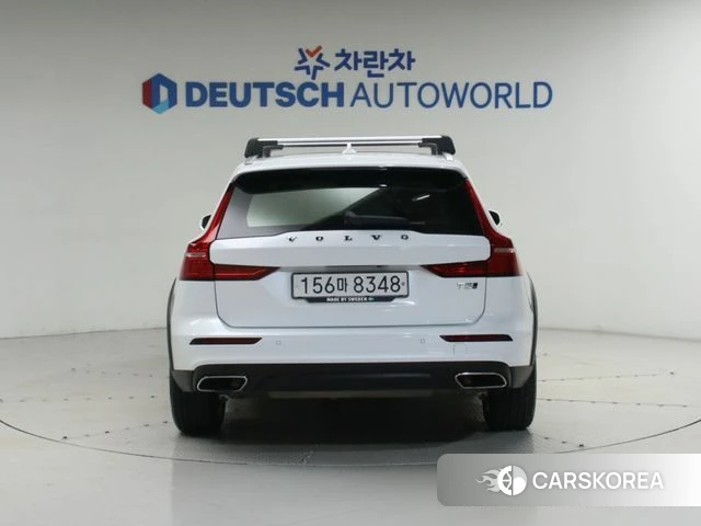 Volvo V60 Cross-Country 2nd Generation id 4754902 из Кореи 14