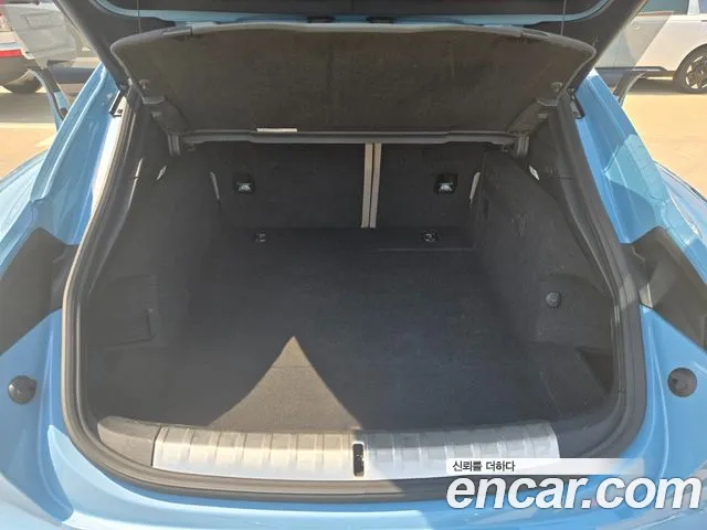 Porsche Taycan id 2663832 из Кореи 10