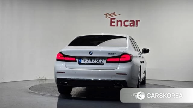 BMW 5 Series (G30) id 4401747 из Кореи 25