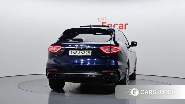 Maserati Levante id 4350632 из Кореи 14