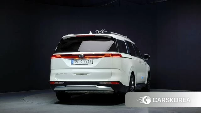 Kia Carnival 4th generation id 4355953 из Кореи 28