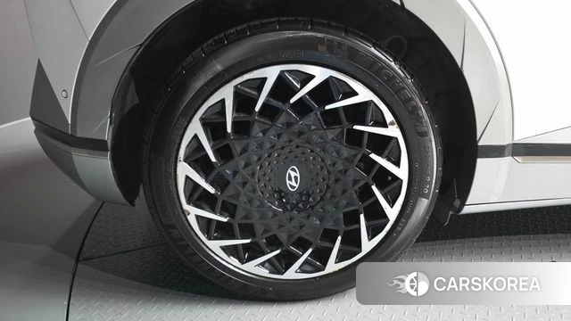 Hyundai Ionic 5 id 4905836 из Кореи 28