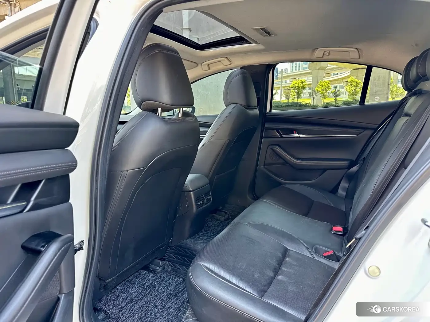 Mazda 3 id 4548178 из Китая 10