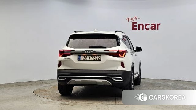 Kia Seltos id 4244245 из Кореи 14