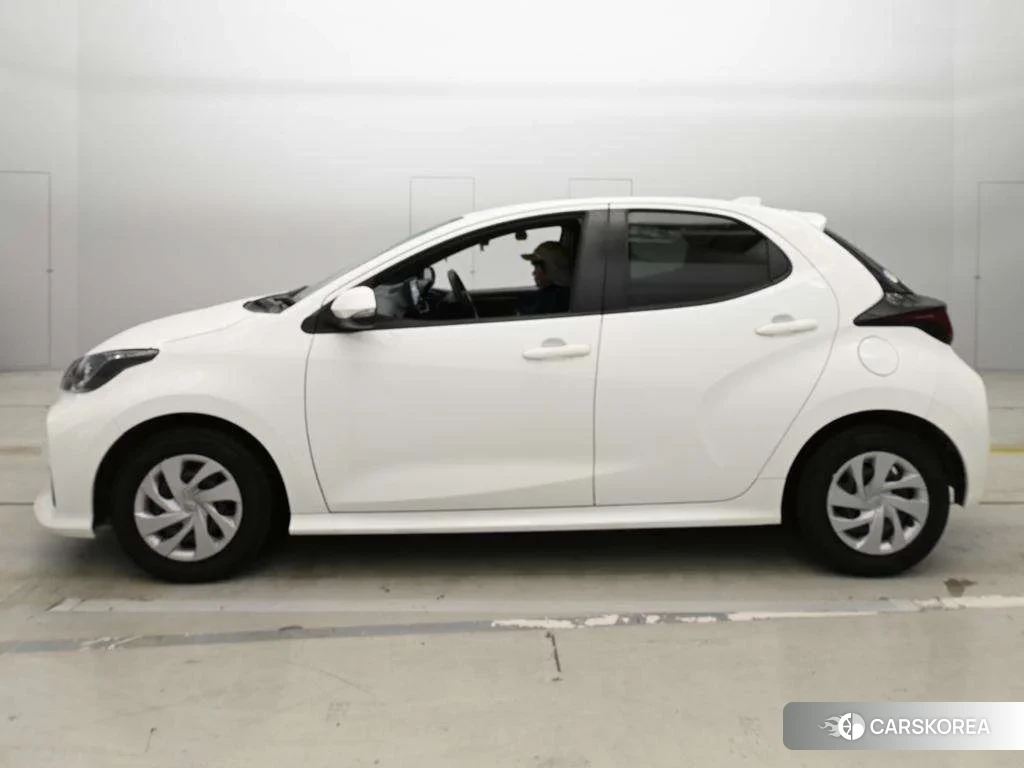 Toyota Yaris 2021 из Японии, фото 4
