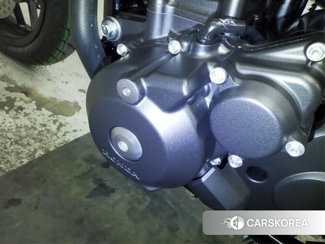 Engine photo