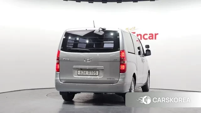 Hyundai The New Grand Starex id 3557569 из Кореи 14