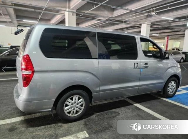 Hyundai The New Grand Starex id 4362184 из Кореи 12