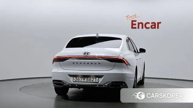 Hyundai The New Grandeur IG id 3334404 из Кореи 14