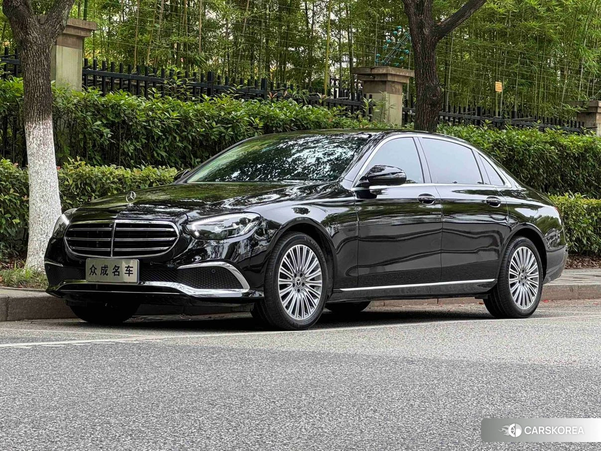 Mercedes-Benz E-Class id 4454308 из Китая 12