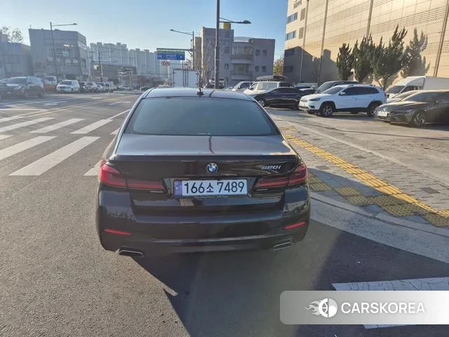 BMW 5 Series (G30) id 3399091 из Кореи 8