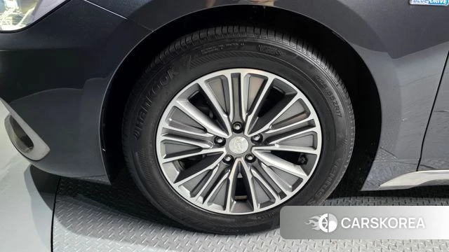 Hyundai Grandeur IG Hybrid id 4459666 из Кореи 31