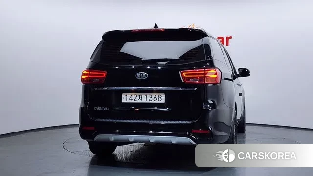 Kia The New Carnival id 3505036 из Кореи 14