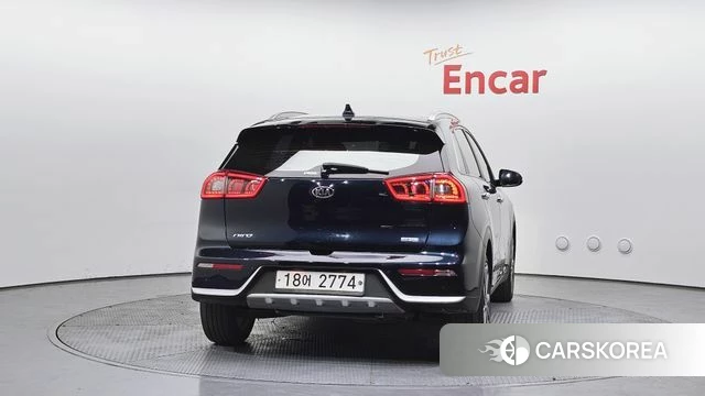 Kia Niro id 4180567 из Кореи 14