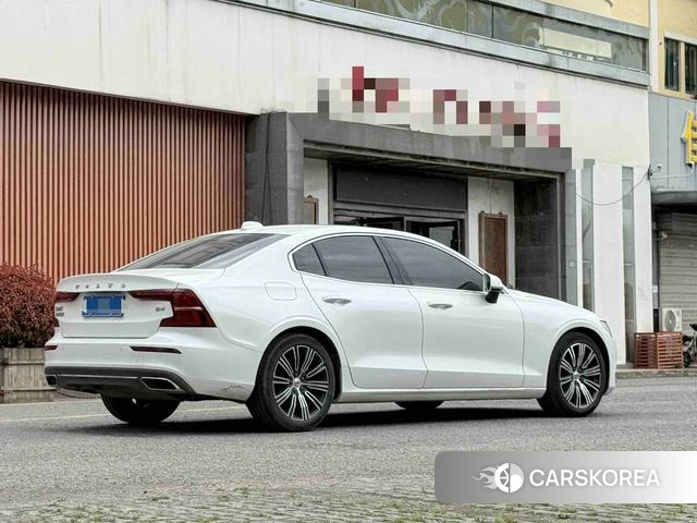 Volvo S60 id 4241131 из Китая 9