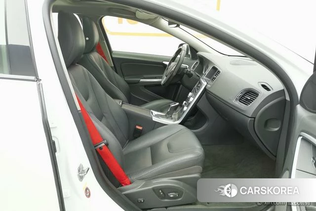 Volvo S60 id 4210080 из Китая 18