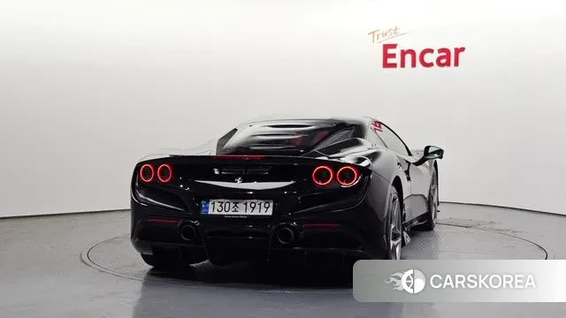 Ferrari F8 Tributo id 3017125 из Кореи 14