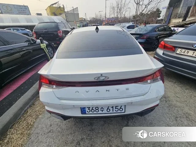 Hyundai The New Avante (CN7) 2022 Белый из Кореи, фото 6
