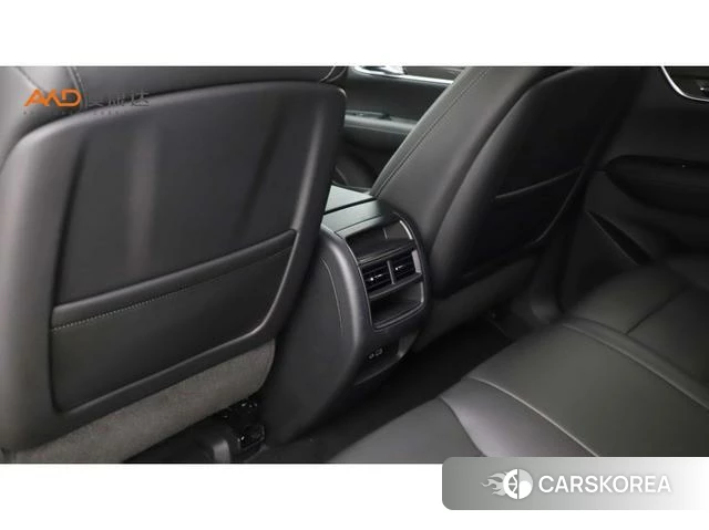 Cadillac XT5 2023 Зеленый из Китая, фото 4