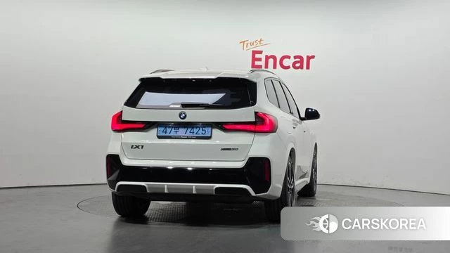 BMW iX1 (U11) id 4427439 из Кореи 28