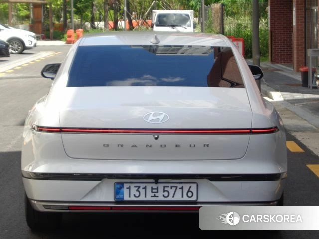 Hyundai Grandeur (GN7) id 4413690 из Кореи 14