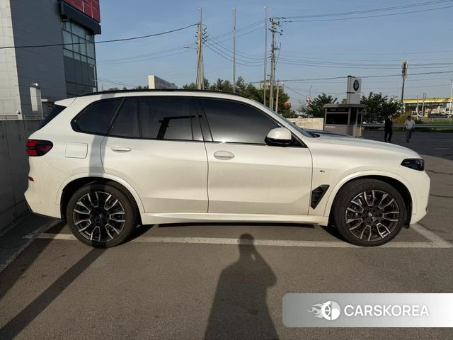 BMW X5 (G05) 2025 Белый из Кореи, фото 4