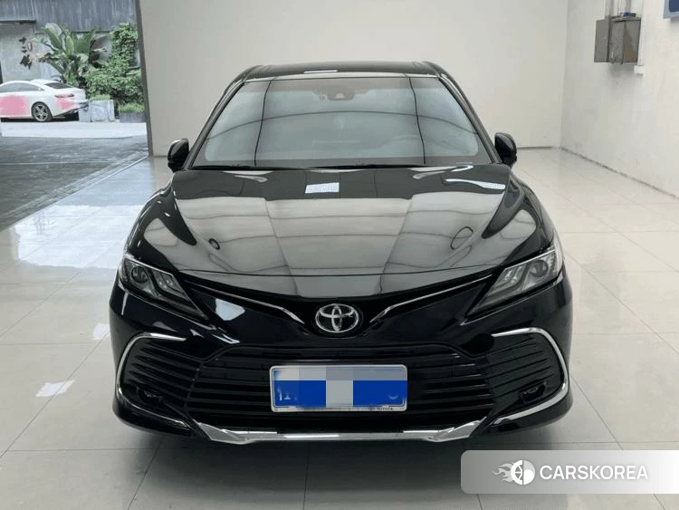 Toyota Camry 2023 Черный из Китая, фото 4