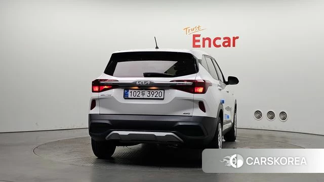 Kia Seltos id 4501051 из Кореи 14