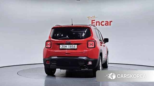 Jeep Renegade id 3924578 из Кореи 14
