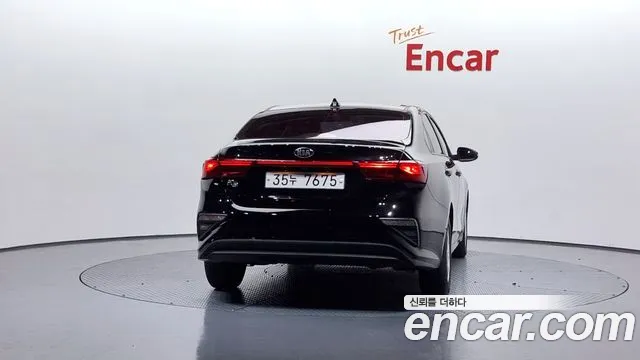 Kia Come New K3 id 2703589 из Кореи 14