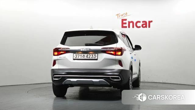 Kia Seltos id 4401725 из Кореи 24