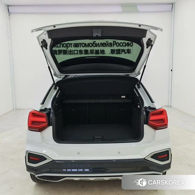 Audi Q2L id 4254047 из Китая 11