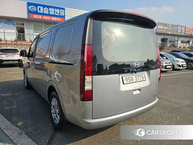 Hyundai Staria id 3401729 из Кореи 14