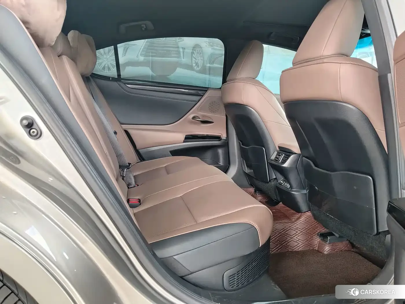 Lexus ES id 4664514 из Китая 7