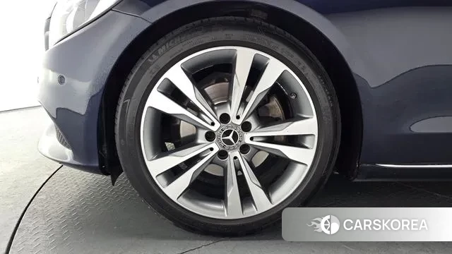 Mercedes-Benz C-Class W205 id 3515362 из Кореи 14
