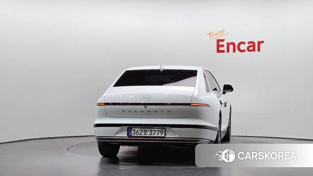 Hyundai Grandeur (GN7) id 4336790 из Кореи 24