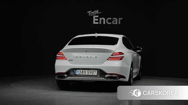 Genesis The New G70 id 3934101 из Кореи 14