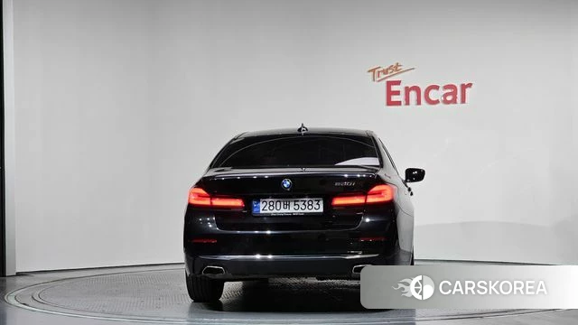 BMW 5 Series (G30) id 3892566 из Кореи 14