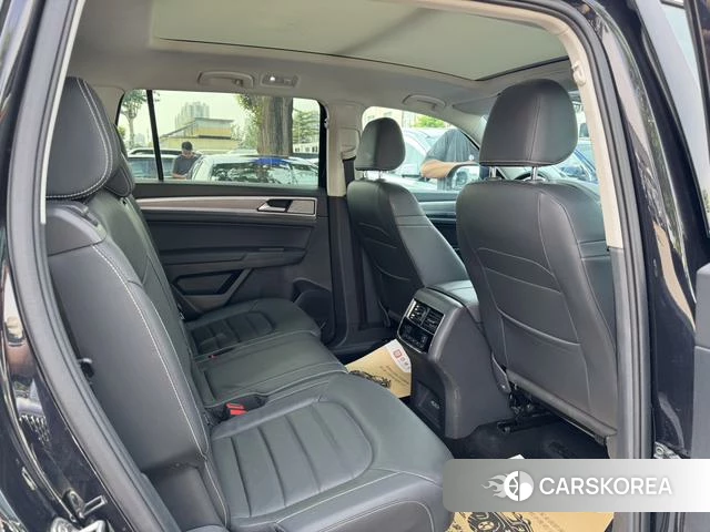 Volkswagen Tourang id 4353187 из Китая 10