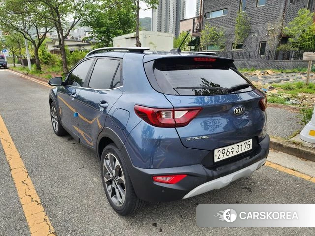 Kia Stonic id 4188595 из Кореи 8