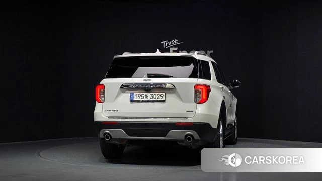 Ford Explorer 6th Generation id 4457393 из Кореи 14
