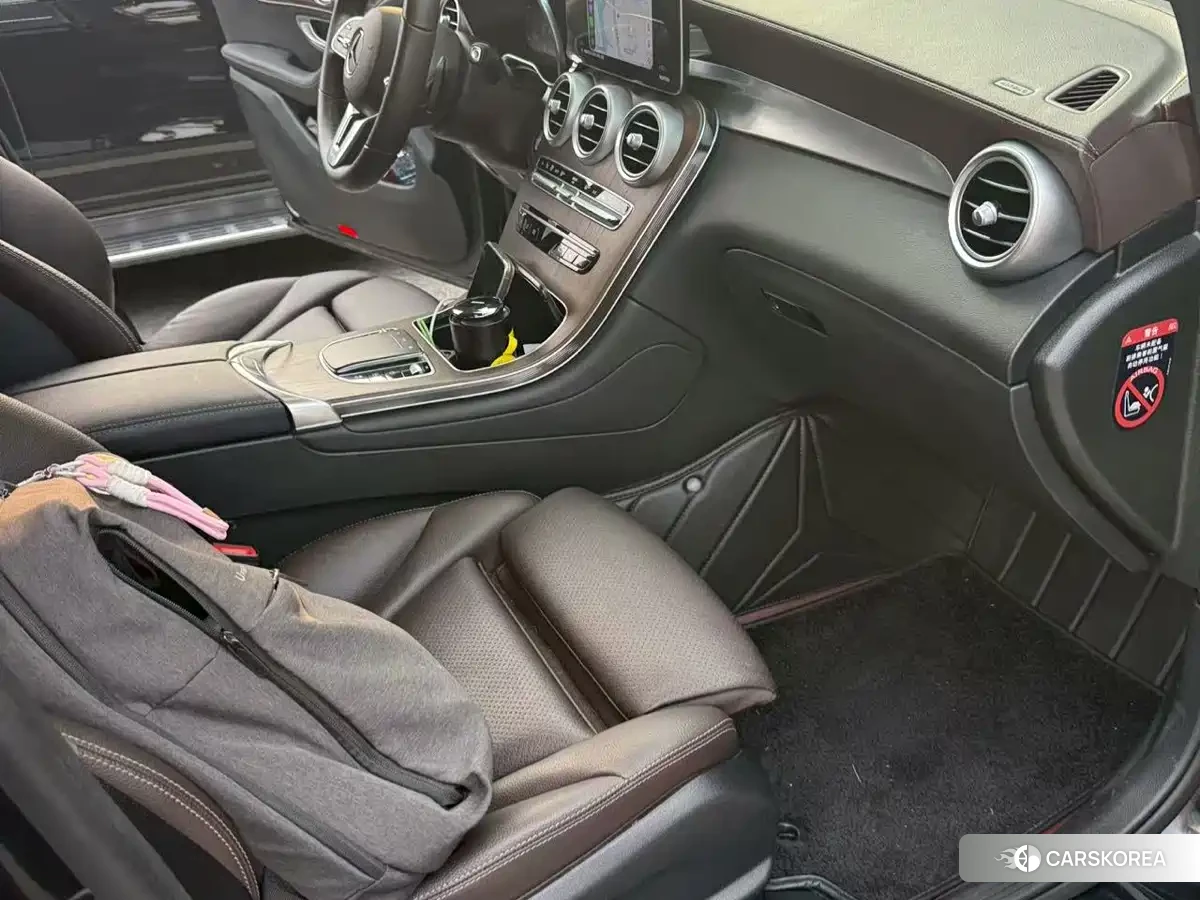 Mercedes-Benz GLC 2023 Черный из Китая, фото 4