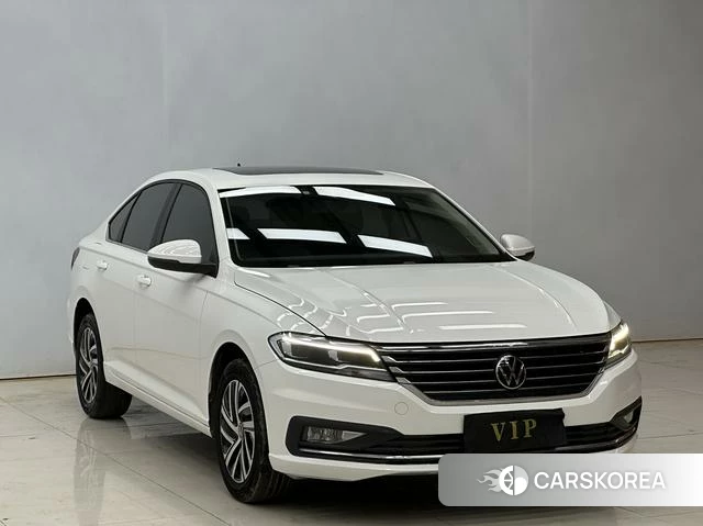 Volkswagen Lavida 2022 Белый из Китая, фото 4