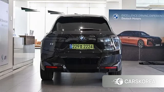 BMW iX id 3757992 из Кореи 14