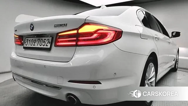 BMW 5 Series (G30) id 3631470 из Кореи 14