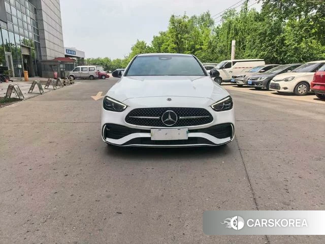 Mercedes-Benz Class C 2023 Белый из Китая, фото 4