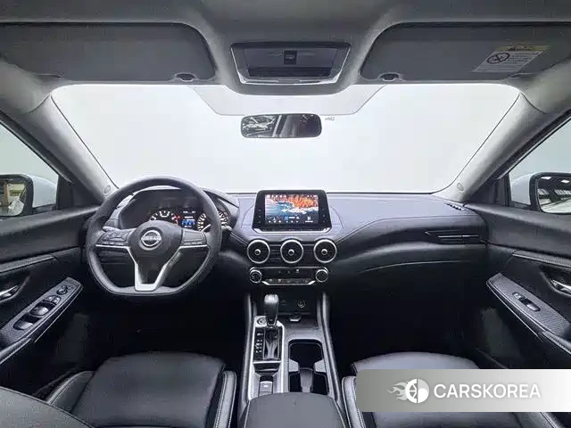 Nissan Sylphy 2025 Белый из Китая, фото 4