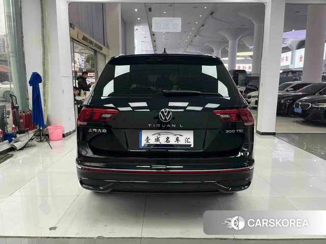 Volkswagen Tiguan L id 4258869 из Китая 18